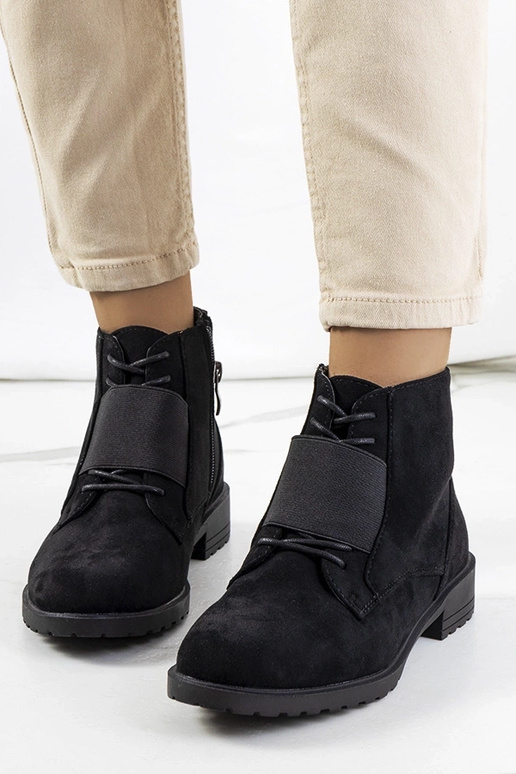 Botins Manoella pretos