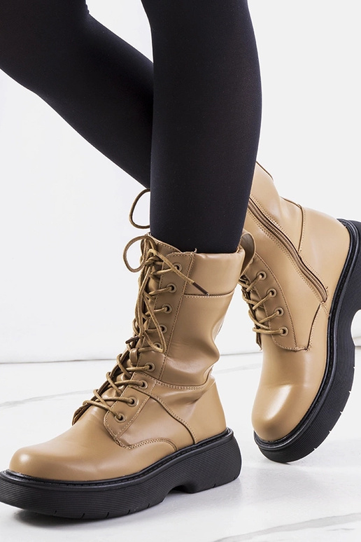 Botas de cano curto isoladas Sobrin...