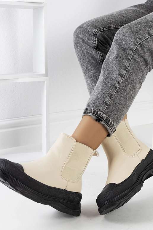 Botas de couro sintético bege Loree Botas de couro sintético bege Loree