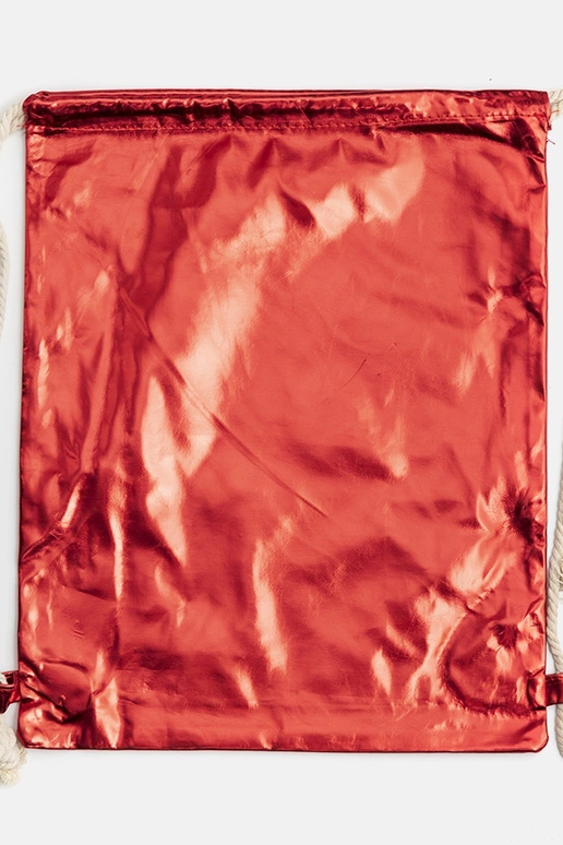 A mochila vermelha do Ernes