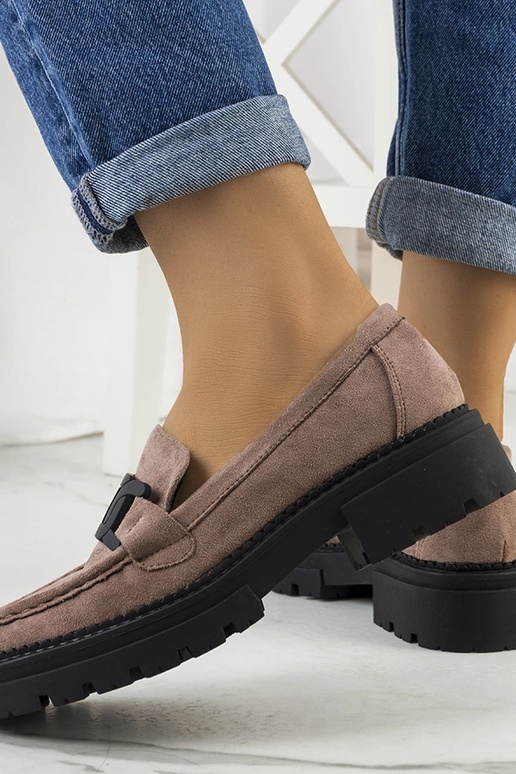 Botas marrons de camurça sintética...