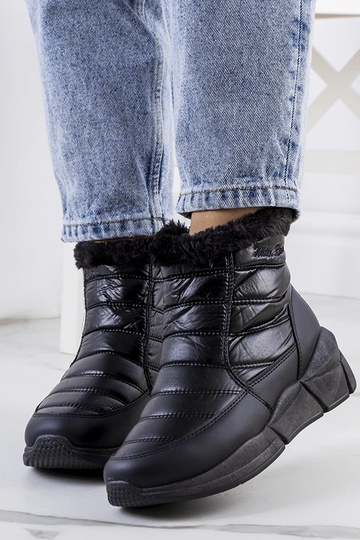 Botas de neve isoladas Black Lago 2
