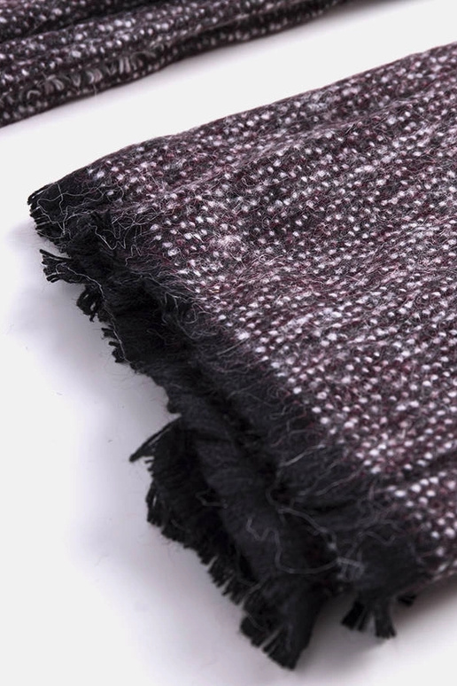 Cachecol roxo de Selah