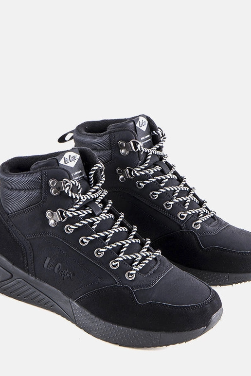 Botas Isoladas Pretas LCJ-22-31-1457M...