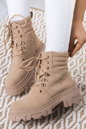 Botins bege com sola Lyric maciça 2
