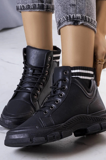 Botas Isoladas Pretas da Innes