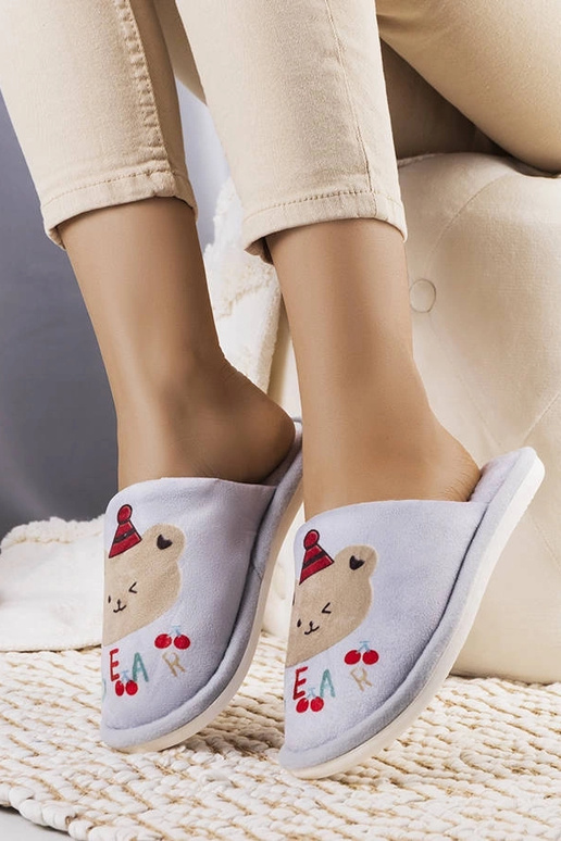 Chinelos de urso cinza macios