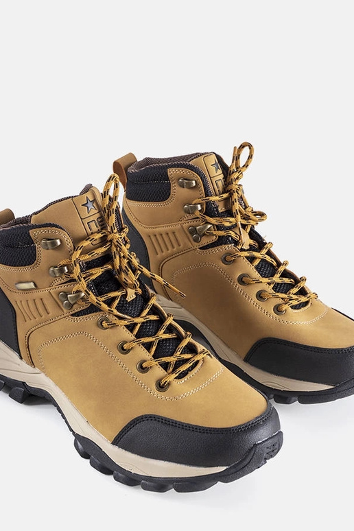 Botas de caminhada de inverno marrons...