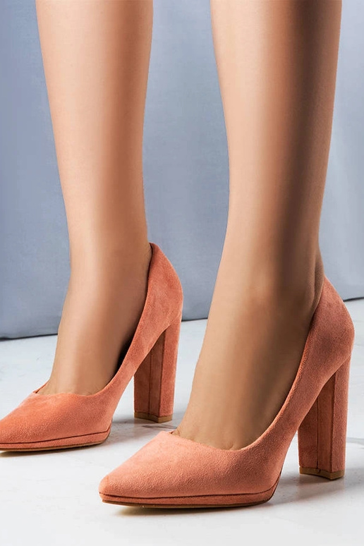 Sapatos de salto alto rosa da Emma