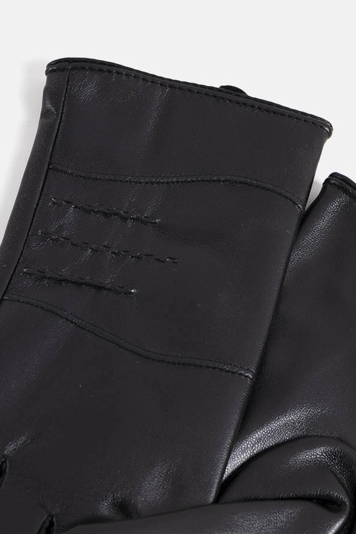 Luvas Isoladas de Tule Preto