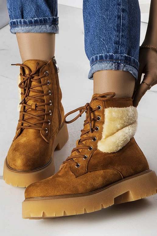 Botas de inverno marrons com pelinho,...