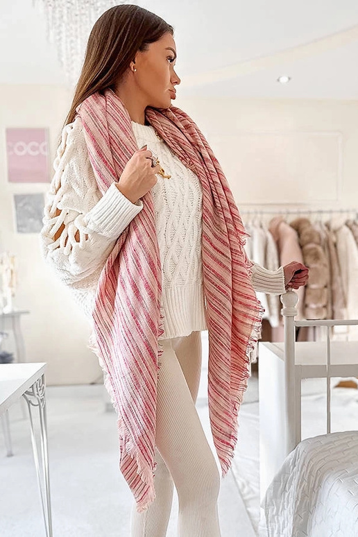 Cachecol Rosa da Nyomi