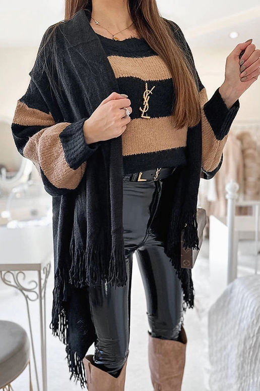 Xale Preto com Franjas Junho