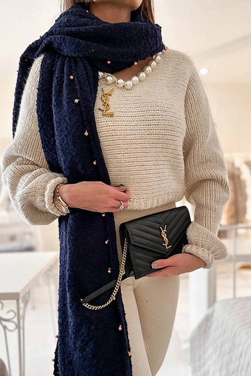 Xale azul marinho com... 2