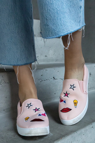 Tênis de tecido rosa com patches Anais