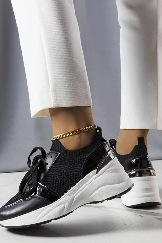 Tênis pretos com plataforma, "Ann"