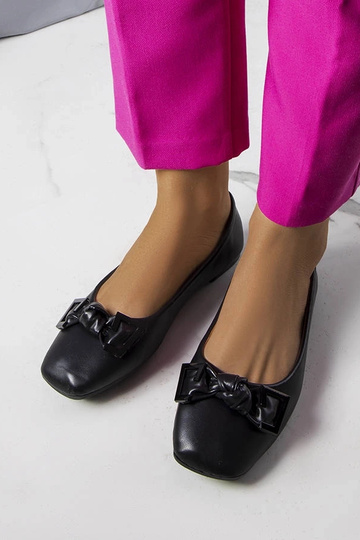 Sapatilhas de balé Tabitha Bow pretas 2