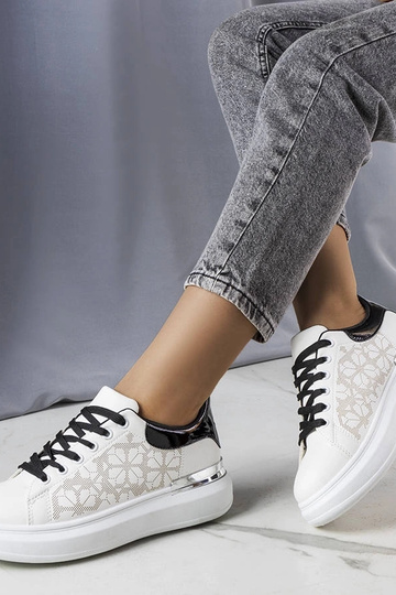 Tênis Erin preto e branco... 2