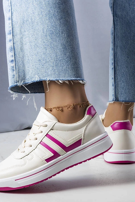 Tênis creme com apliques rosa Olympia