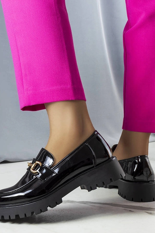 Sapatos de verniz pretos Simard