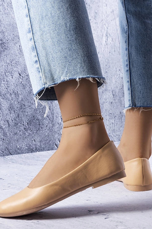 Bailarinas bege com palmilha de couro...