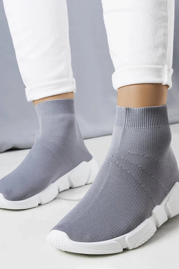 Tênis cinza cano alto William