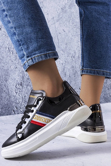 Sapatos pretos com palmilhas de couro envernizado Annot 2