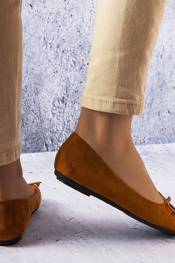 Sapatilhas de balé marrom... 2