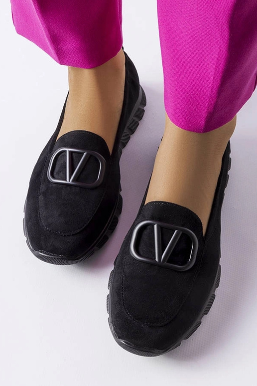 Tênis esportivos pretos slip-on,... Tênis esportivos pretos slip-on,...