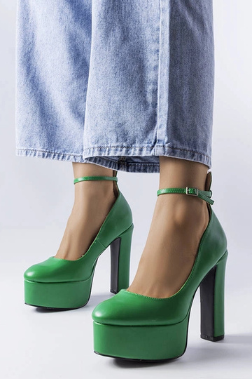 Sapatos de salto alto verdes da Hervé