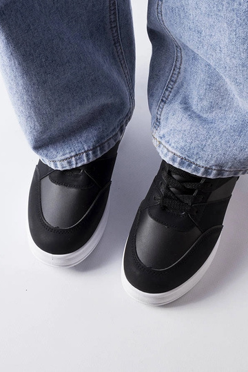 Tênis CinqMars pretos... 2