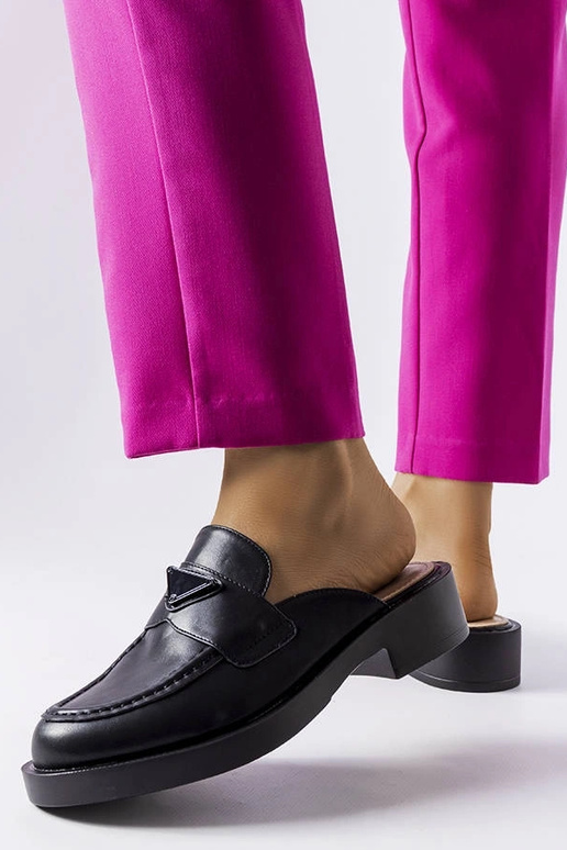 Sandálias fechadas Berkshire pretas