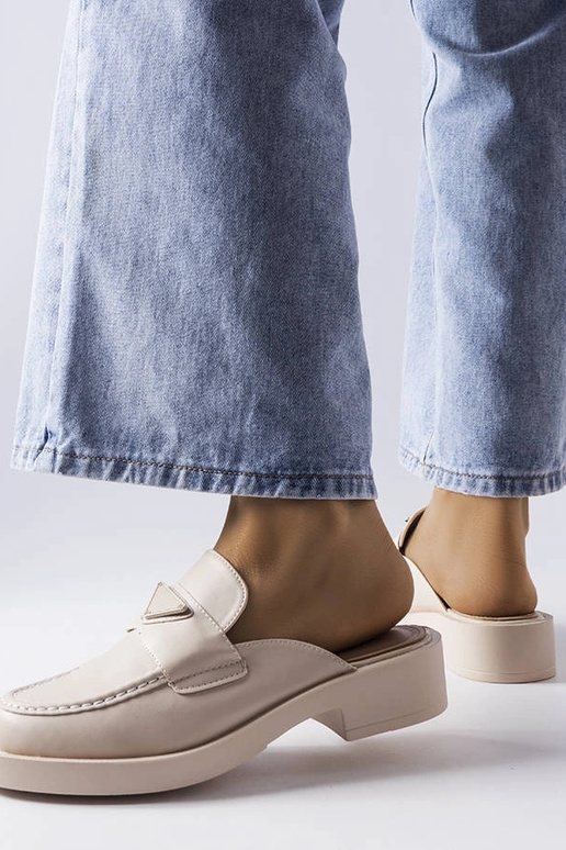 Chinelos fechados Berkshire bege