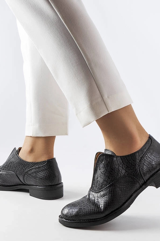 Botas pretas femininas de couro...