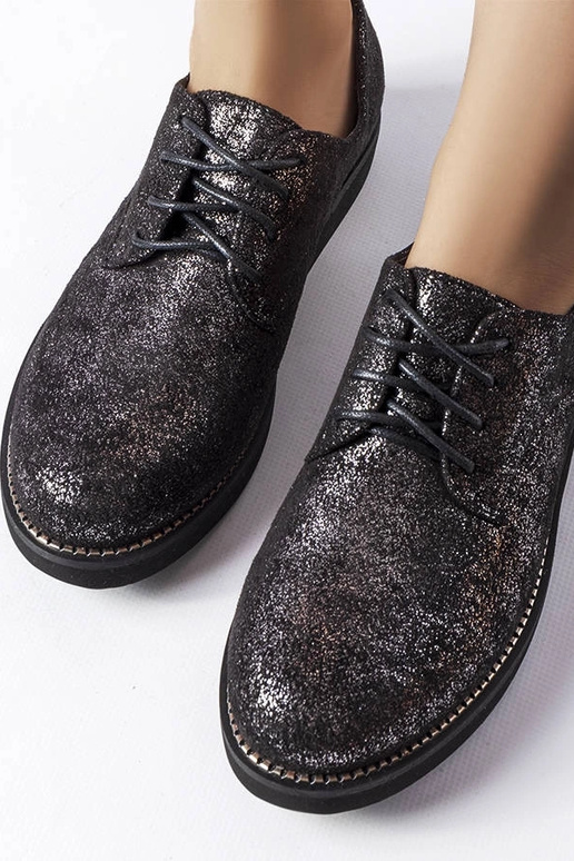 Sapatos de brocado preto com glitter...