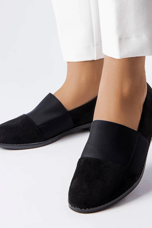 Sapatos baixos Stoney pretos