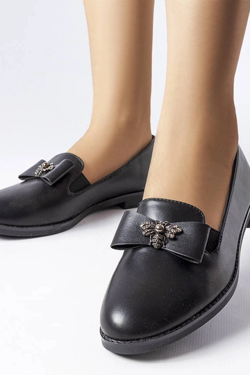 Mocassim decorativo preto Ila