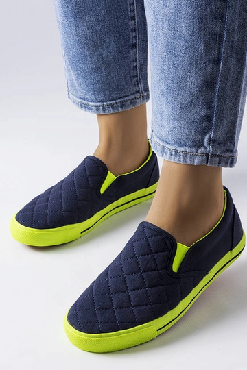 Tênis Balsamo Navy Quilted Slip-On