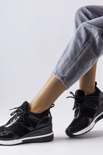 Tênis Vinceza preto plataforma