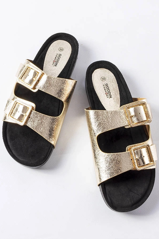 Chinelos Norcross com fivela em couro...