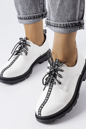 Botas brancas com sola contrastante Hanifan