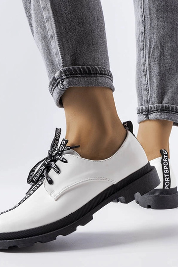 Botas brancas com sola contrastante Hanifan 2