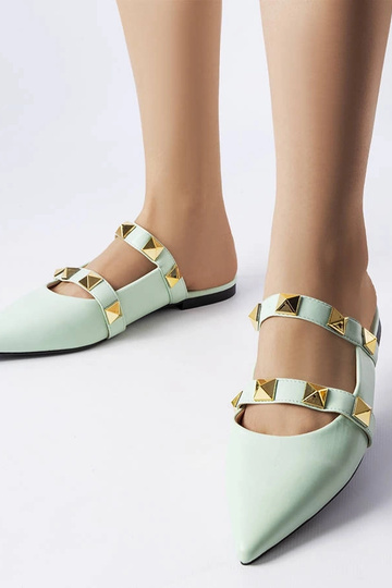 Chinelo Ruckman verde bico fino