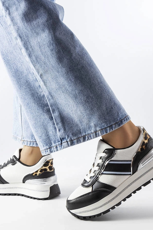 Tênis preto com apliques de glitter Lang