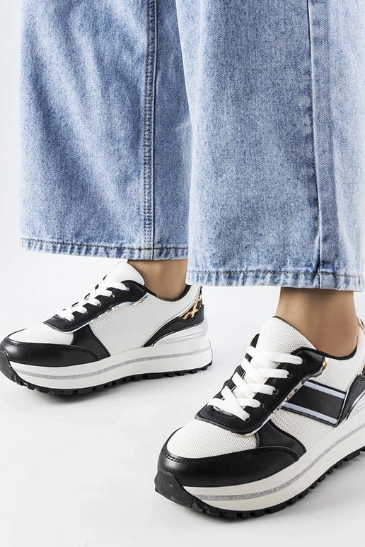 Tênis preto com apliques de glitter Lang