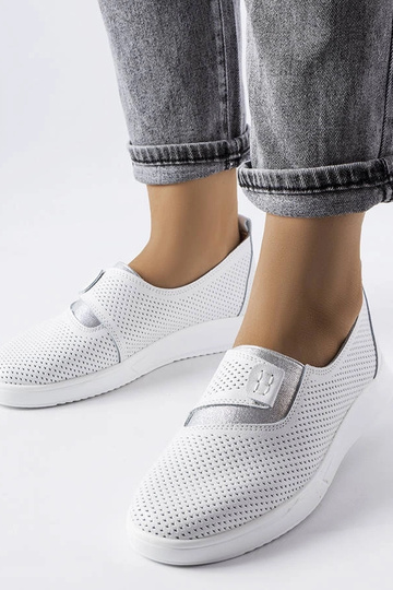 Tênis Ethels branco de...