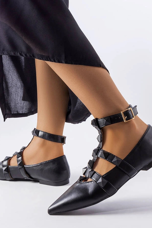 Bailarinas pretas com um fecho Blur...