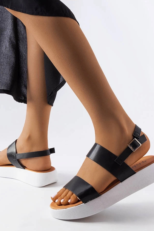 Sandálias Plataforma Isaac Pretas