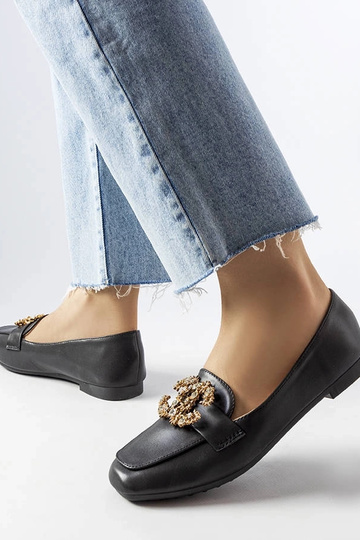 Mocassim feminino de couro preto com zircônias Neuer