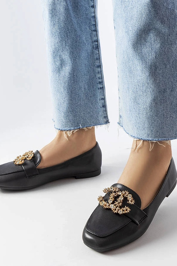 Mocassim feminino de couro preto com zircônias Neuer 2